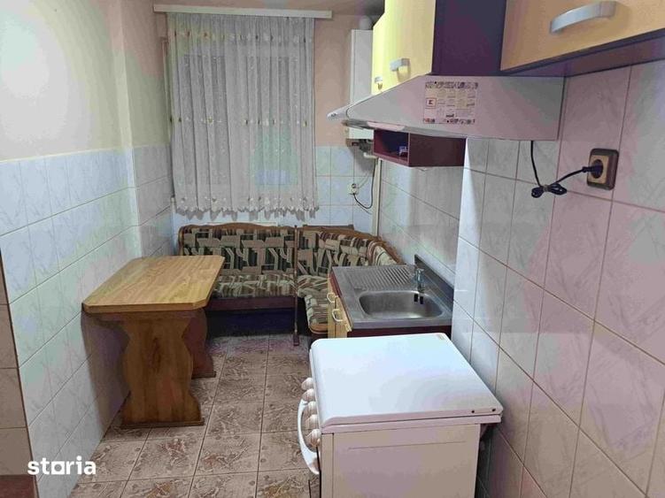 Apartament cu 2 camere decomandat în Libertății