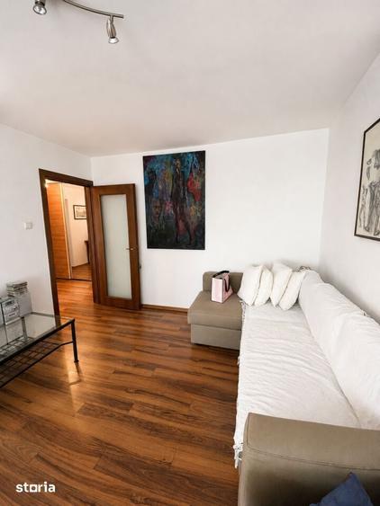 Apartament cu 2 camere decomandat în Băneasa