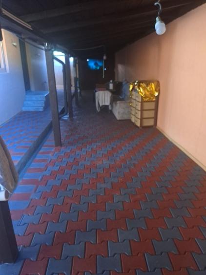 Casă cu 4 camere cu Teren 303 Mp în Bascov
