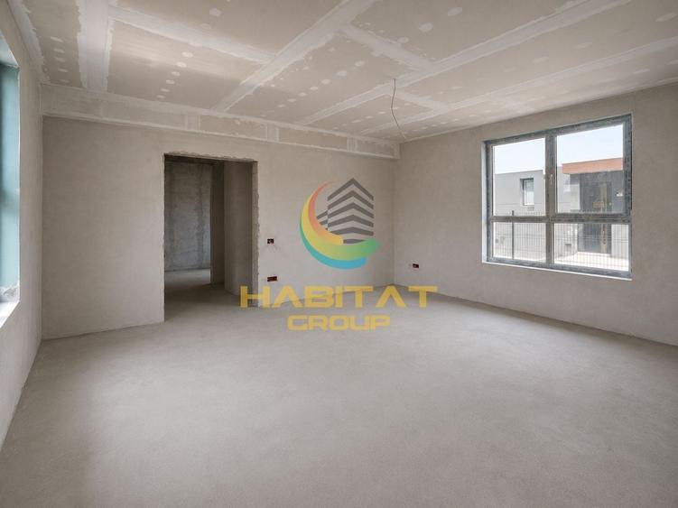 Duplex cu 5 camere cu Canalizare în Central