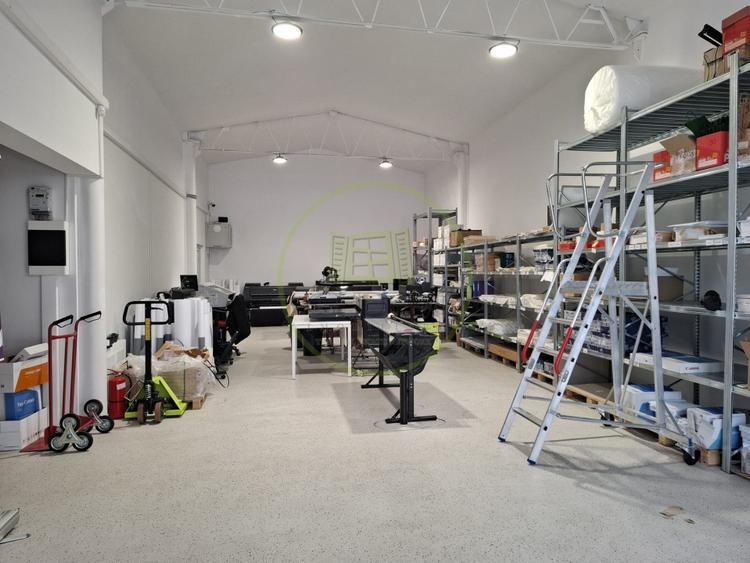 Spațiu industrial, de 360 mp, în Dâmbul Rotund