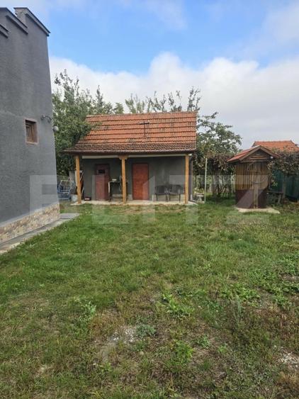 Casă individuală cu 3 camere cu Canalizare în Simeria