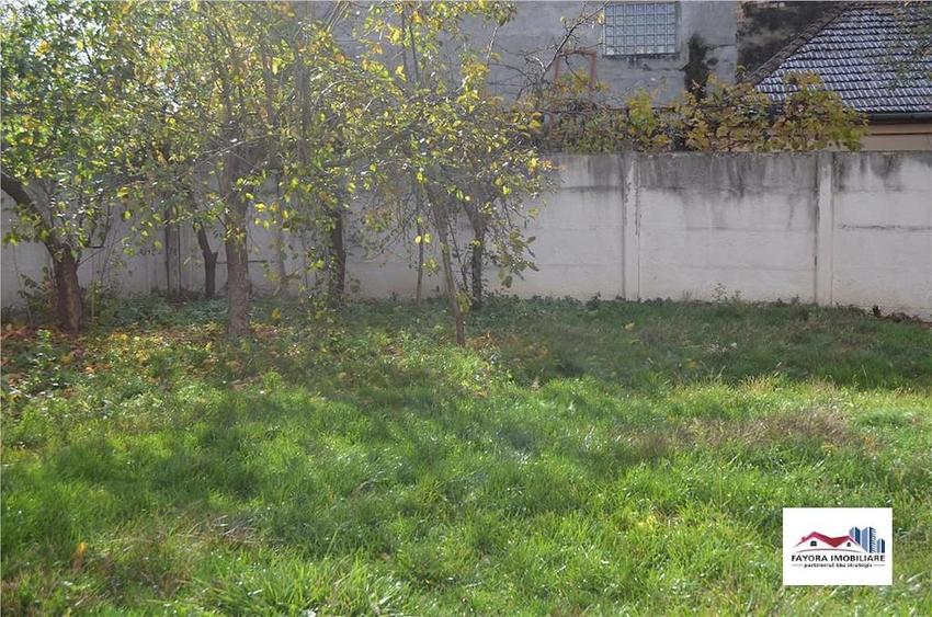 Casă cu 3 camere în Semicentral