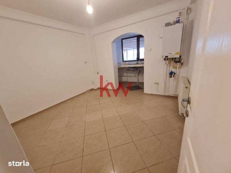 Etaj de vila, spatiu comercial sau de birouri, pentru cabinete, magazi - 12