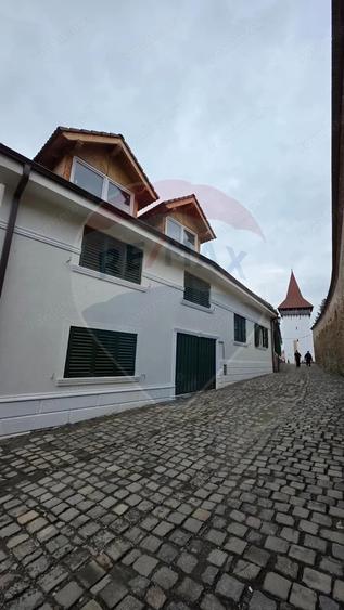 Apartament de inchiriat in cetatea Mediasului - 8