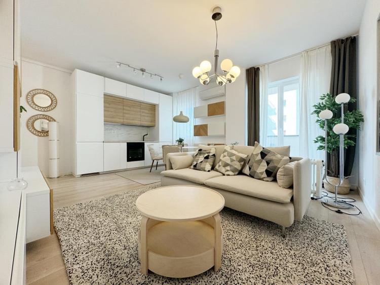 Apartament 3 camere, decomandat,  59 mp utili, etaj 1 - zona Aradului - 1