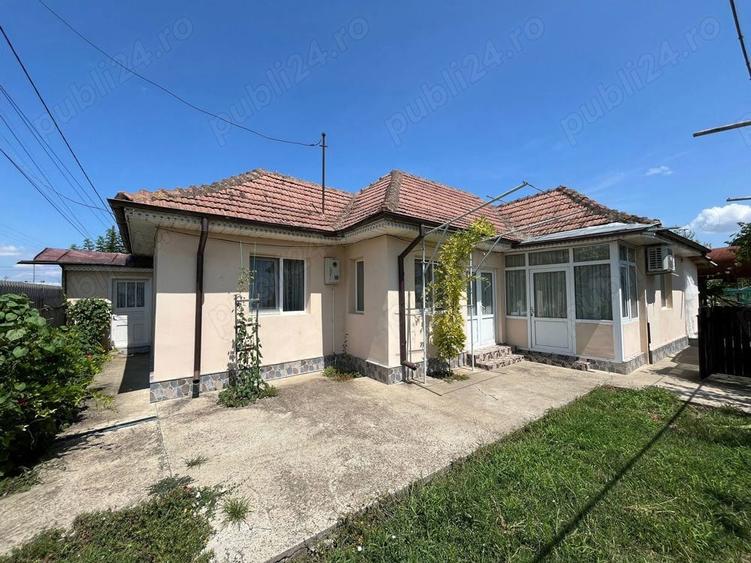 casa de vanzare - 1