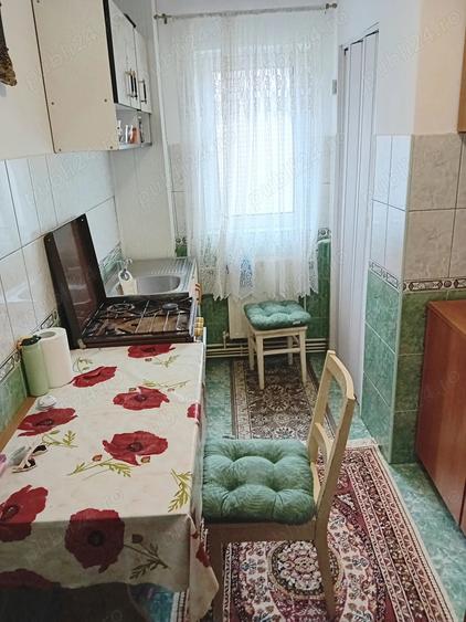 Vand apartament cu 3 camere la et 2 din 4, in Mircea cel batran, Iasi. - 2