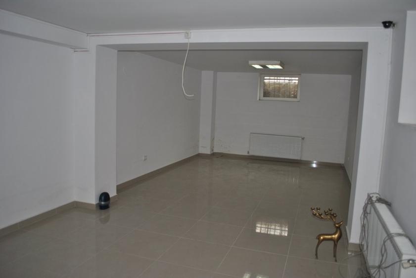 Casa de inchiriat - 7