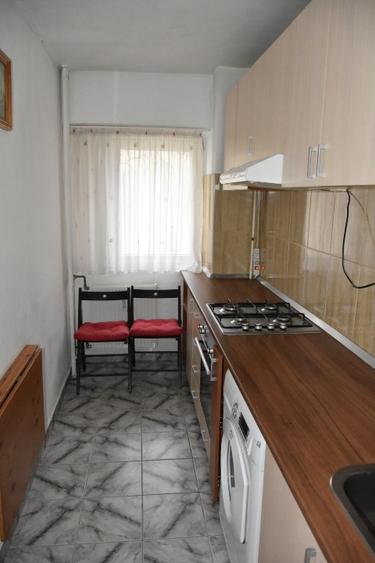 Inchiriez garsoniera zona Lacul Tei - 3