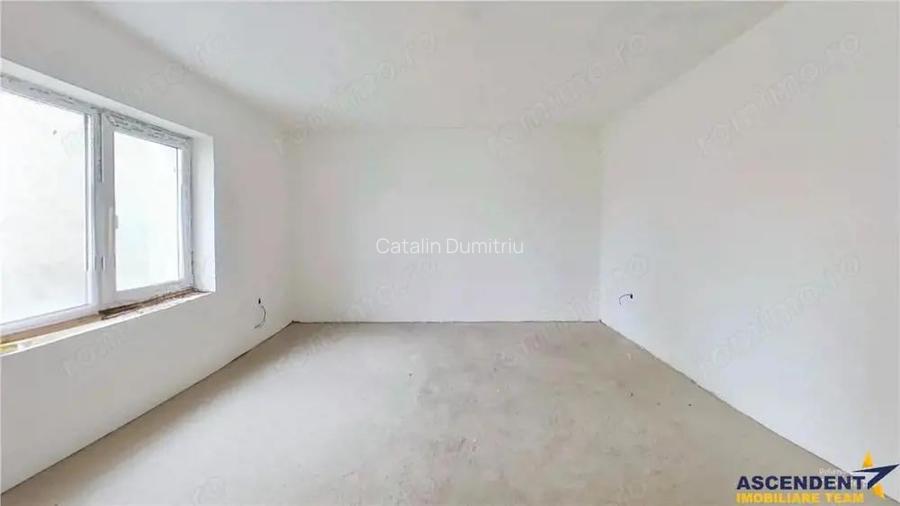 Tur 3D! Casa ergonomica,doua gradini,acces facil,oportunitate accente,Sacele,Brasov. Tur 3D! Casa ergonomica,doua gradini,acces facil,oportunitate accente,Sacele,Brasov.