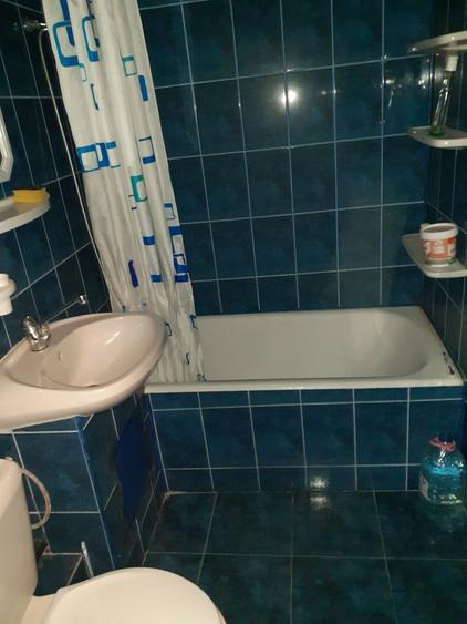 Vand garsoniera confort 1 etajul 4 ,30m2 strada Mihai Viteazul Radauti , Detalii la telefon - 5