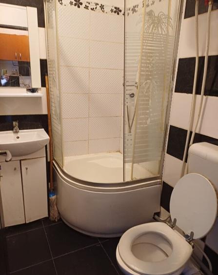 Garsoniera - granit - pentru cupluri - si animal de companie - 7