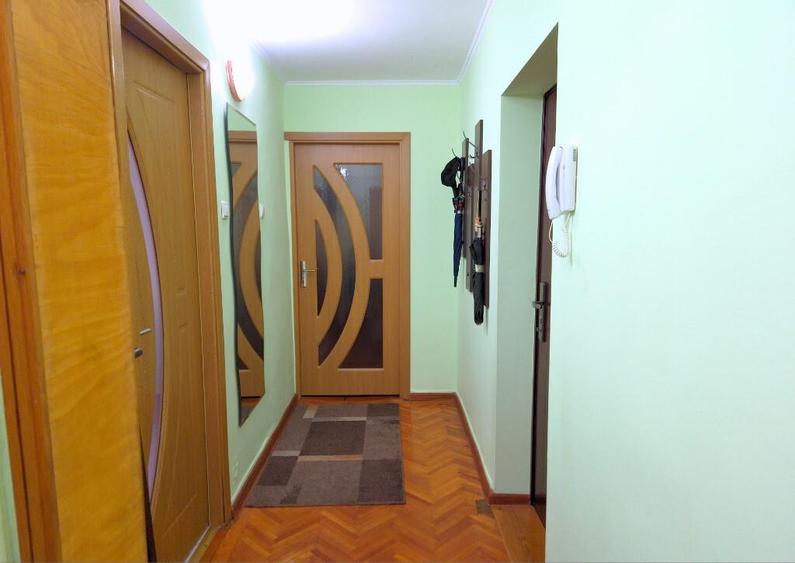 Central | Etaj 1 | Biblioteca Judeteana - 10