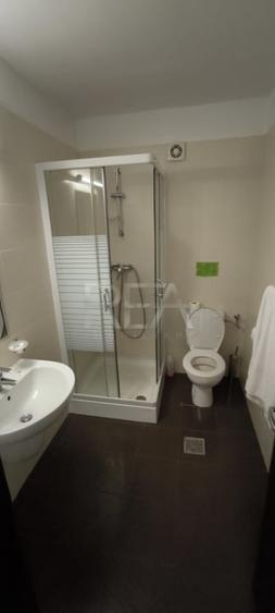Hotel/Pensiune, de 3,161.3999023438 mp, în Barbu Văcărescu