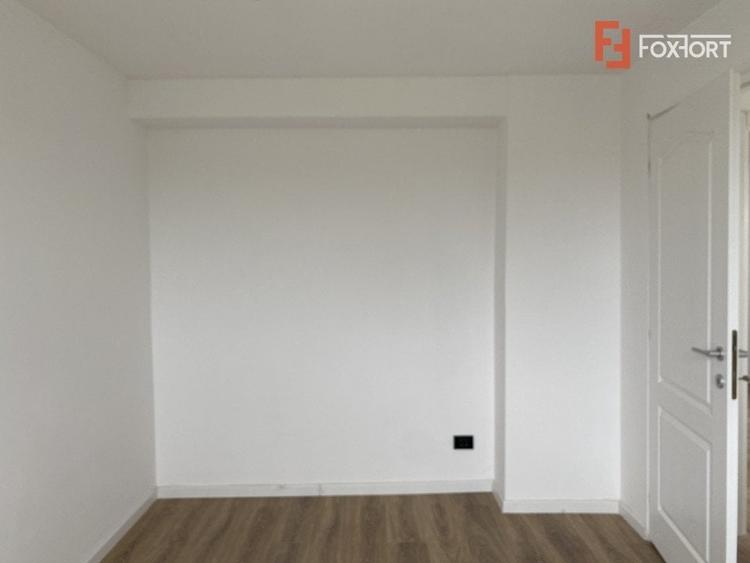 Apartament cu 3 camere, de vanzare, in Ghiroda - ID V3387 - 12