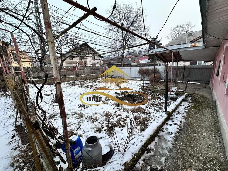 De vanzare casa Magura Bacau - 9