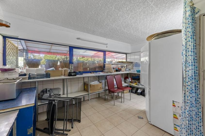 Terasa de vanzare pe strand - 11