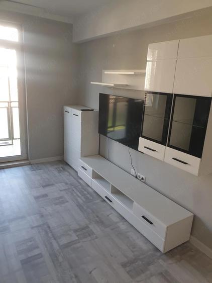 Vand apartament 80 mp, cu 2 parcari ?i gradina 80 mp inscrie in CF in Apahida - 1