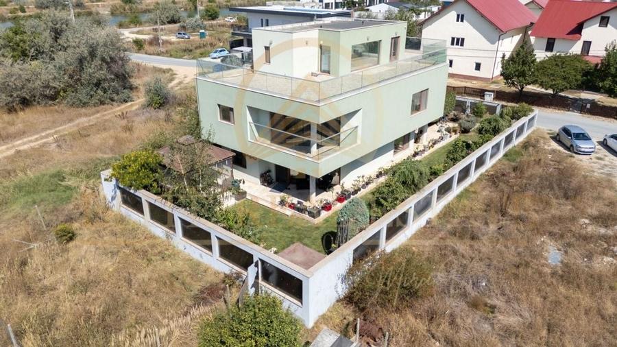 Mamaia Sat - Vila moderna, dotari premium, curte mare, vedere la lac! - 2