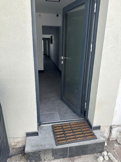 Spatiu Comercial De Inchiriat Str Cicero(Non Stop) - 2