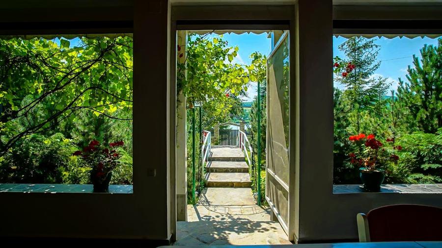 Proprietate unică pe malul lacului Moacșa – liniște, rafinament, eleganta - 41