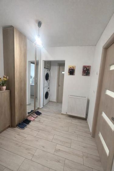 Apartament 2 camere, decomandat - 4