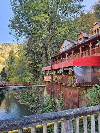 PENSIUNE 2 MARGARETE  DE VANZARE in STATIUNEA MONTANA SLANIC MOLDOVA - 2