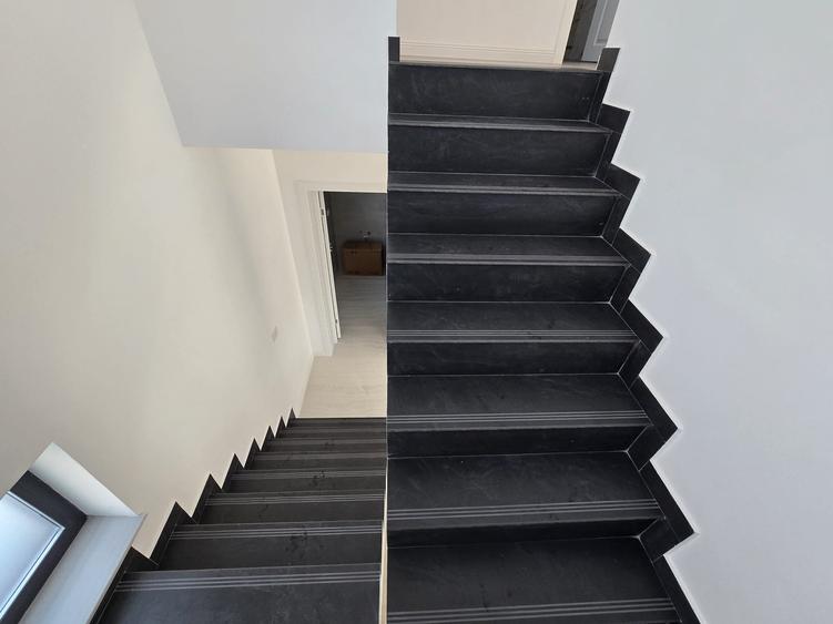 Vila cu 3 dormitoare, living, dresing si 2 bai - 8