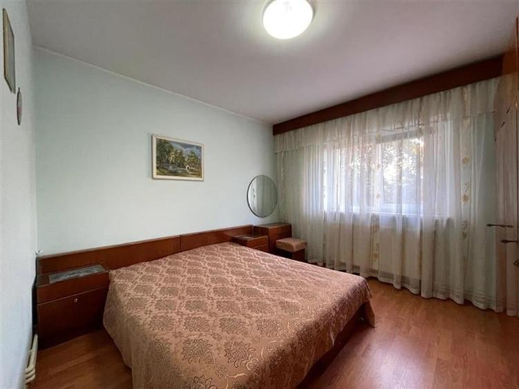 Apartament 3 camere de vanzare zona E3 -Tulcea - 4