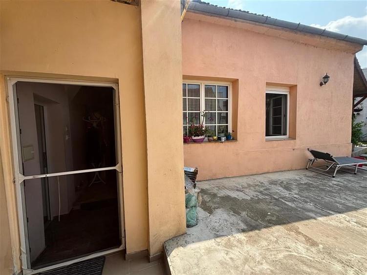 CASA CENTRALA CURTE INDIVIDUALA / 3 CAMERE - 16