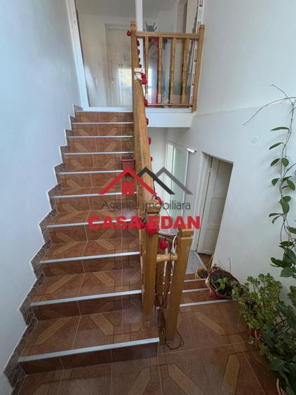 Casa in Banesti--119.000 e - 9