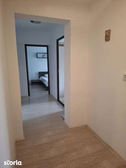 Proprietar apartament 3 camere - 1