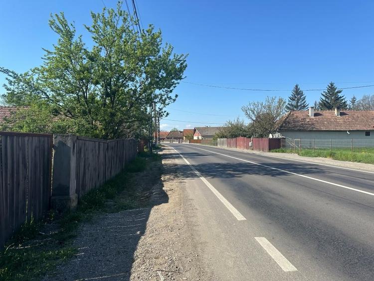 Casă cu 2 camere cu Canalizare în Ozun