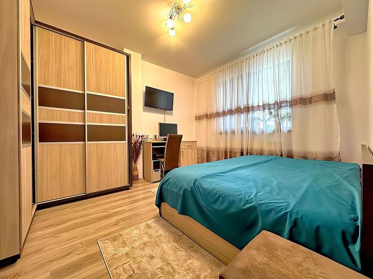 1 Decembrie 1918 - Parcul Teior 2 camere 56 mp decomandat debara 3mp - 10