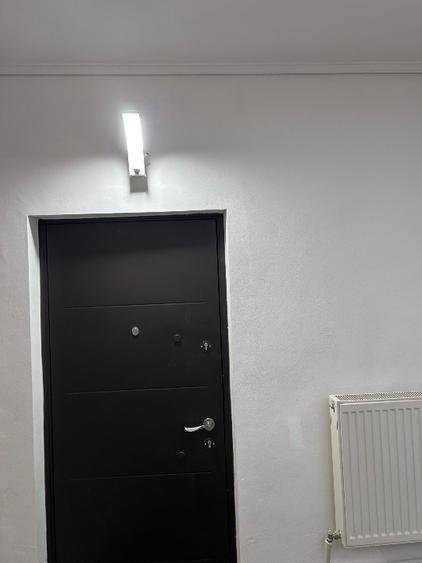 Casă modernă, spațioasă,  ,6400 mp teren. 329.000 € - 9
