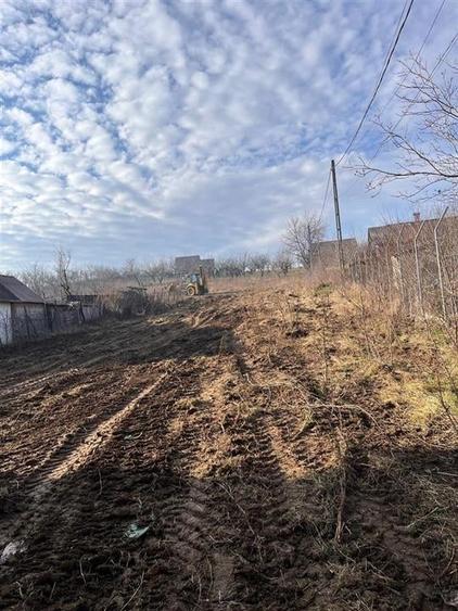 Teren Intravilan La Strada Principala - Barnova - 6