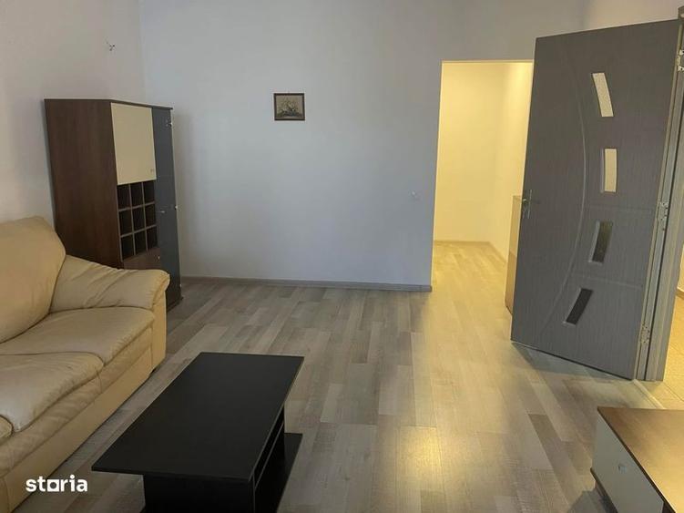 Vand apart 2 camere decomandat - 6