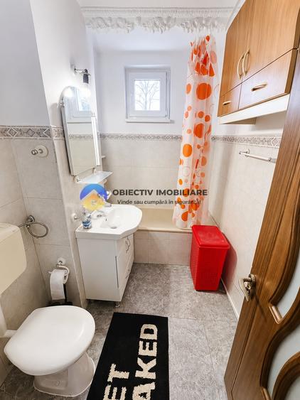 Apartament cu 2 camere decomandat în Precista