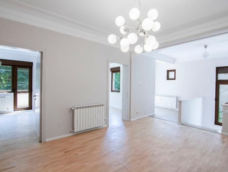 Vila D+P+E+M Kiseleff - 2