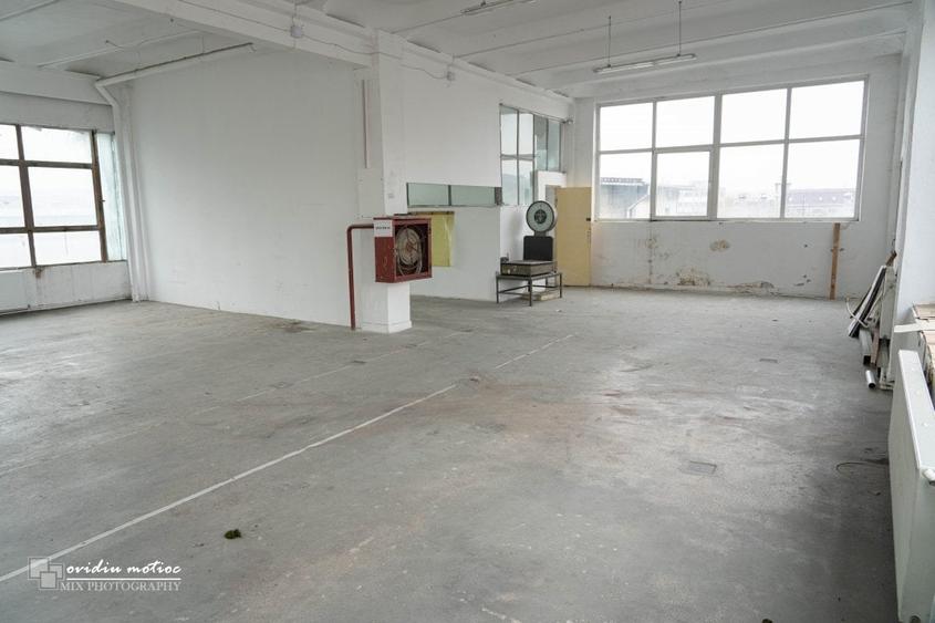 Spatiu luminos in P-ta 1 Mai - 4