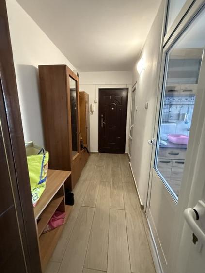 Apartament spatios, 2 camere, 58 mp utili + 2 balcoane si 2 debarale - Bucovina - 10