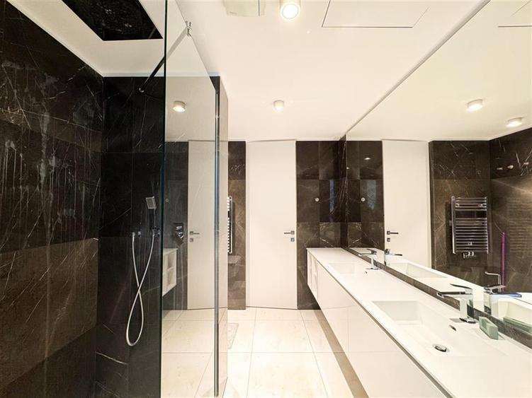 Apartament tip Duplex cu 4 camere de vanzare One Charles de Gaulle - 25