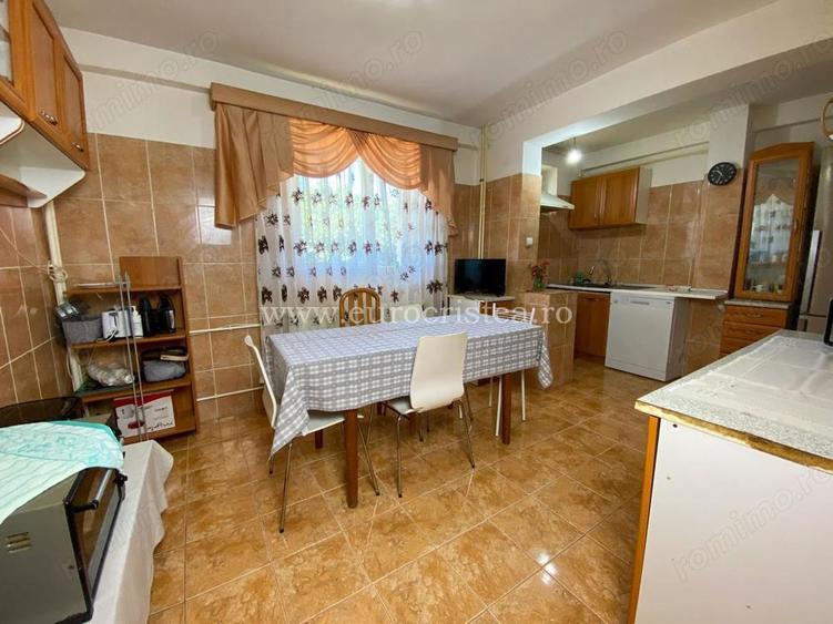 Vila S+P+2E , de vanzare in Mangalia ,jud. Constan?a - 9