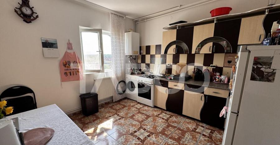 Apartament 3 camere de inchiriat mobilat utilat 74mp Siretul