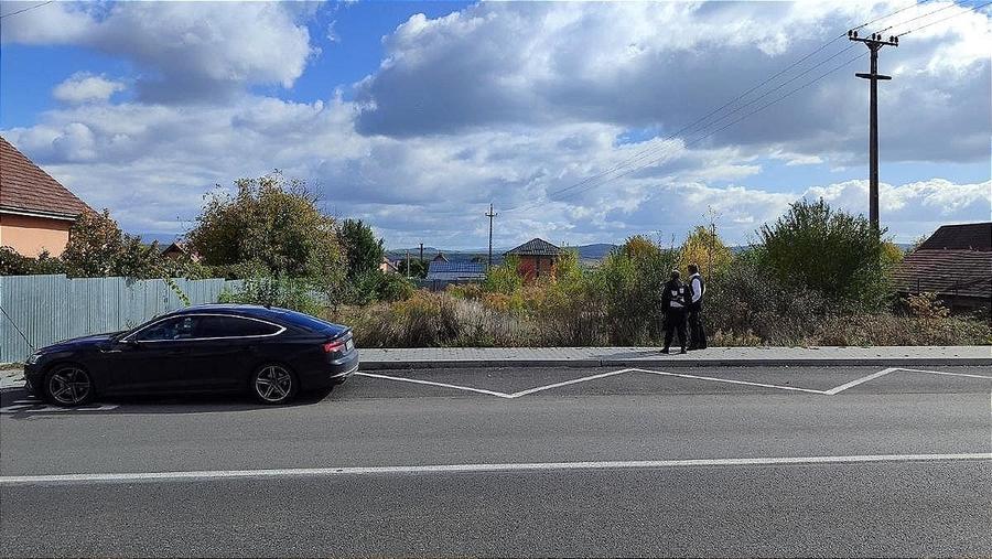 Vand teren 1100 m2 in Reghin pe str. Apalinei - 5