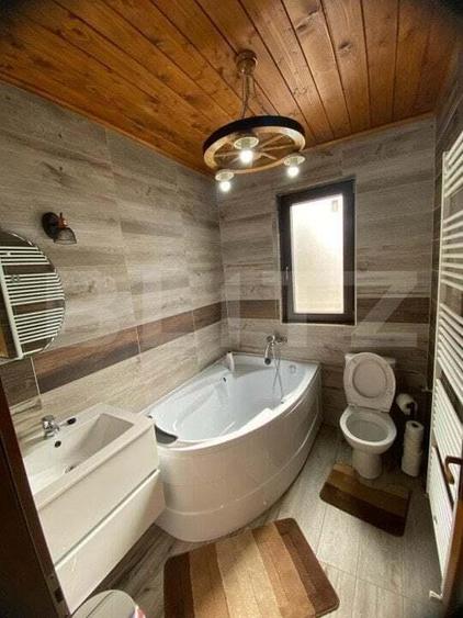 Casa de vanzare in Colibi?a, aproape de lac - 2