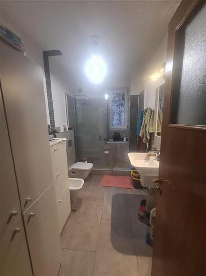 Armeneasca, 4 camere in vila, deosebit. - 8