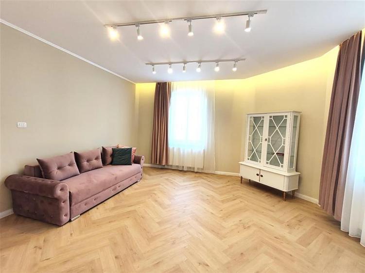 Casa cu 4 camere - Grivitei - 8