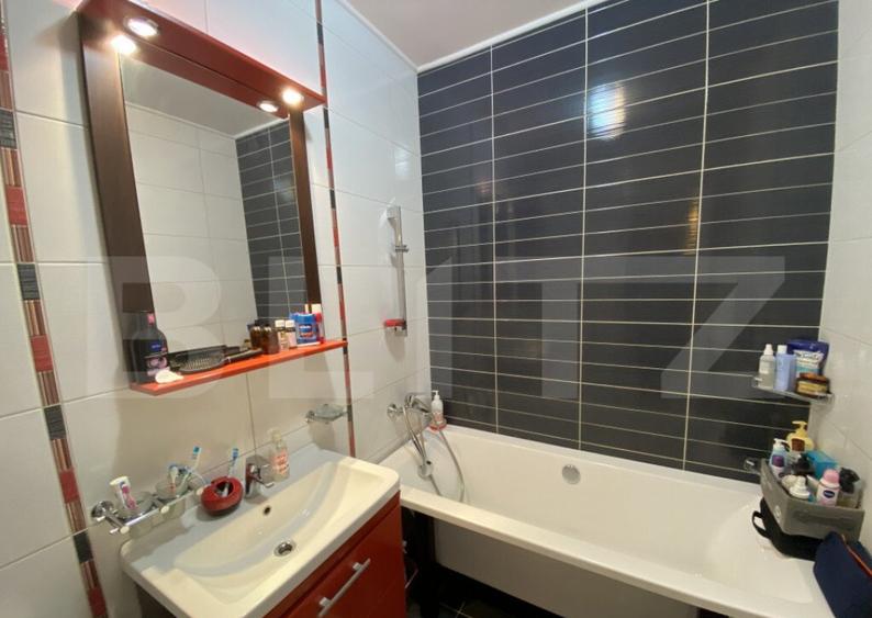 Casa de vanzare, mobilata si utilata, 4 camere, Zona Central - 13